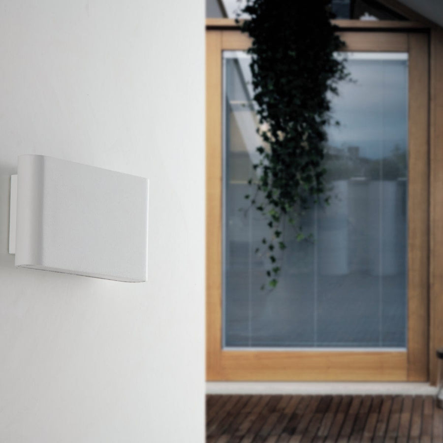 Bricocenter GAMMA ALUMINIUM WALL LIGHT WHITE 17X9X4 CM 2X5W 1080LM NATURAL LIGHT IP54