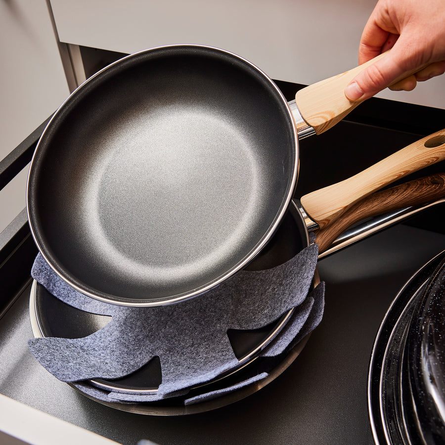 3-piece set of pot and pan protectors