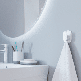 EASY WHITE HANGER