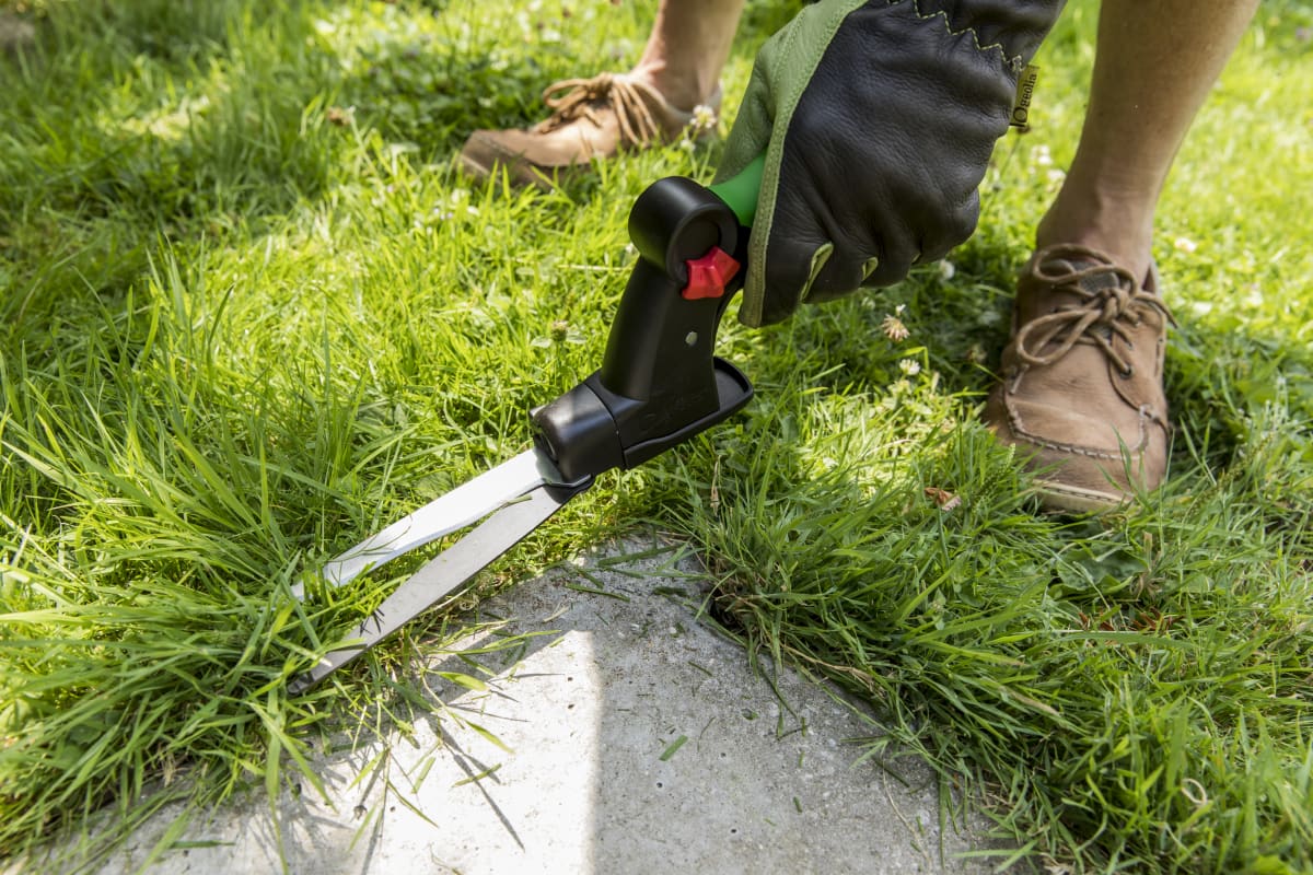 GEOLIA GRASS SHEAR WITH REVOLVING HANDLE