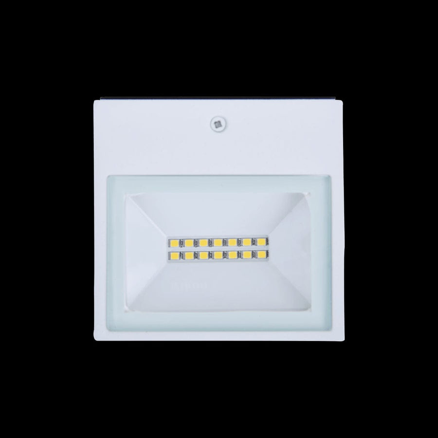 Bricocenter APPLIQUE BRANDSEN ALLUMINIO BIANCO 8.8X8.5X8.5CM LED 5.3W LUCE NATURALE IP54