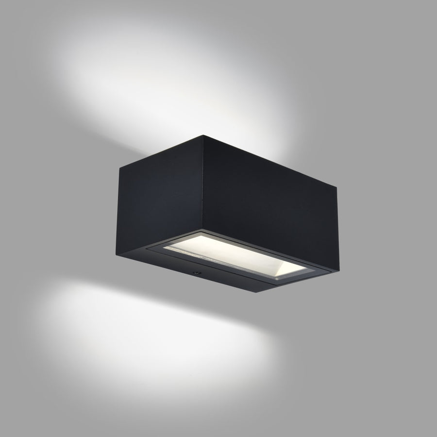 BRANDSEN BLACK ALUMINUM WALL SCONCE 14X6.5CM LED 7.5W NATURAL LIGHT IP54