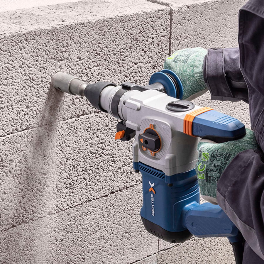 DEXTER 50MM CONCRETE HOLE SAW WITH STAND AND BIT