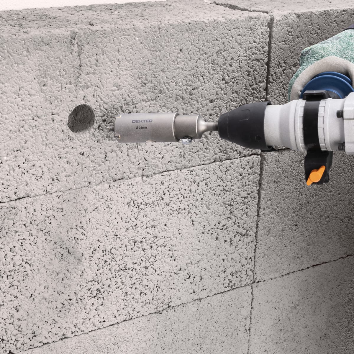 DEXTER 50MM CONCRETE HOLE SAW WITH STAND AND BIT