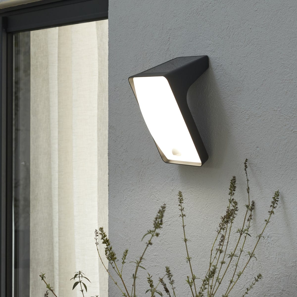 Bricocenter APPLIQUE SOLARE ALOGA ALLUMINIO GRIGIO LED 85W LUCE NATURALE CON SENSORE DI MOVIMENTO