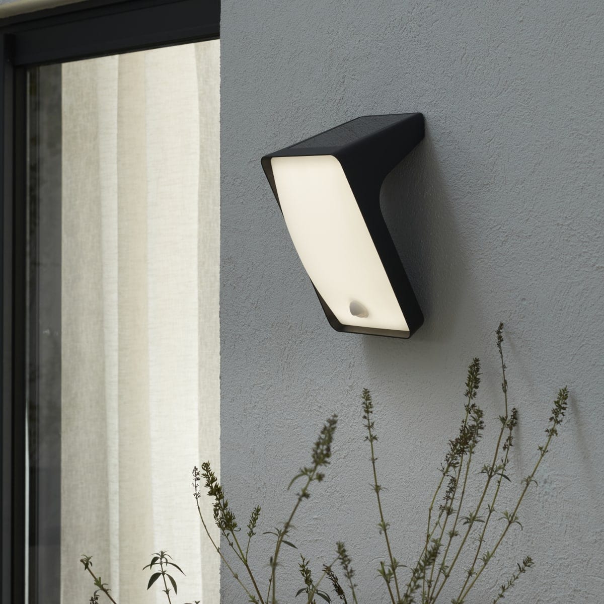 Bricocenter APPLIQUE SOLARE ALOGA ALLUMINIO GRIGIO LED 85W LUCE NATURALE CON SENSORE DI MOVIMENTO