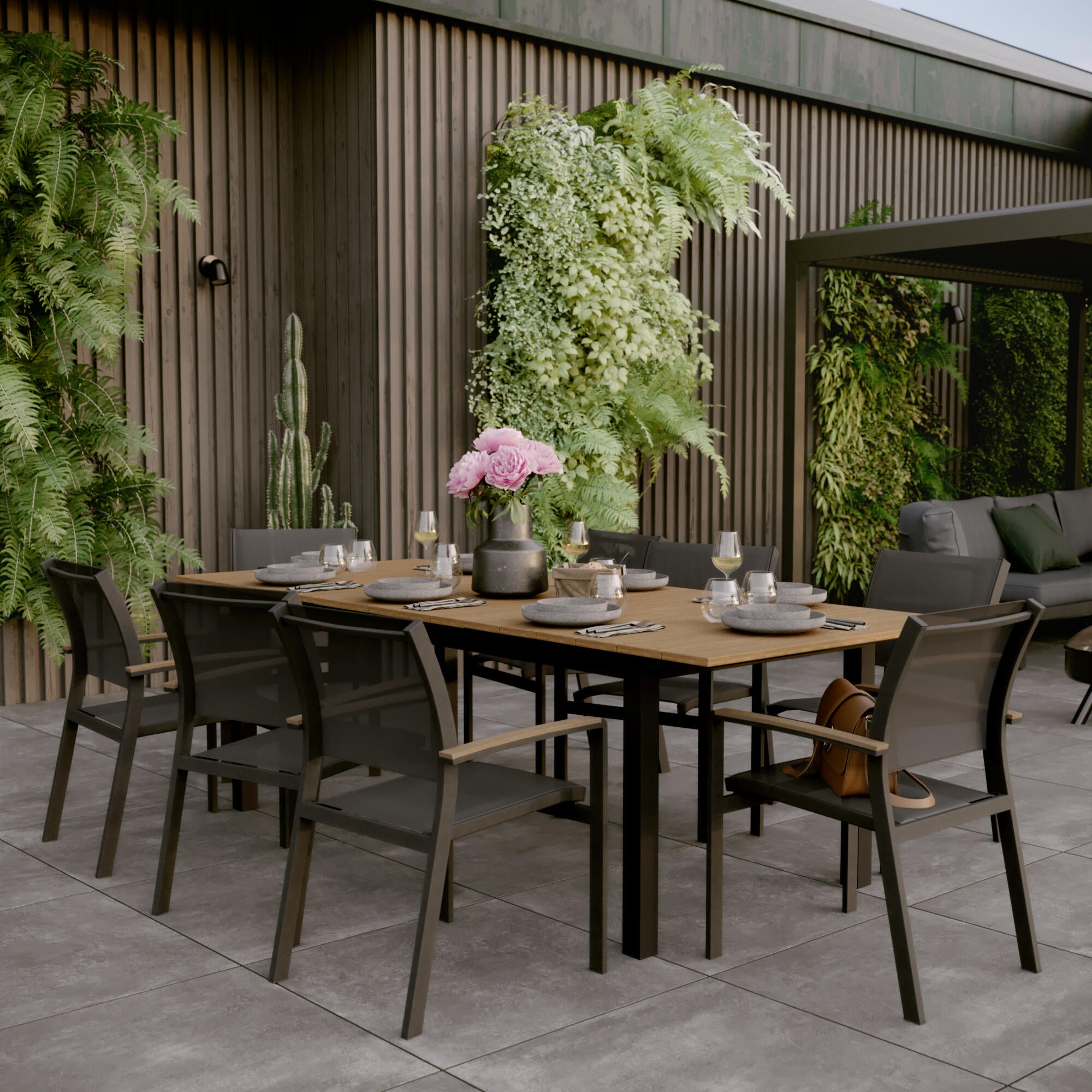 CLARA EXTENDABLE TABLE 6/8 SEATER ALUM