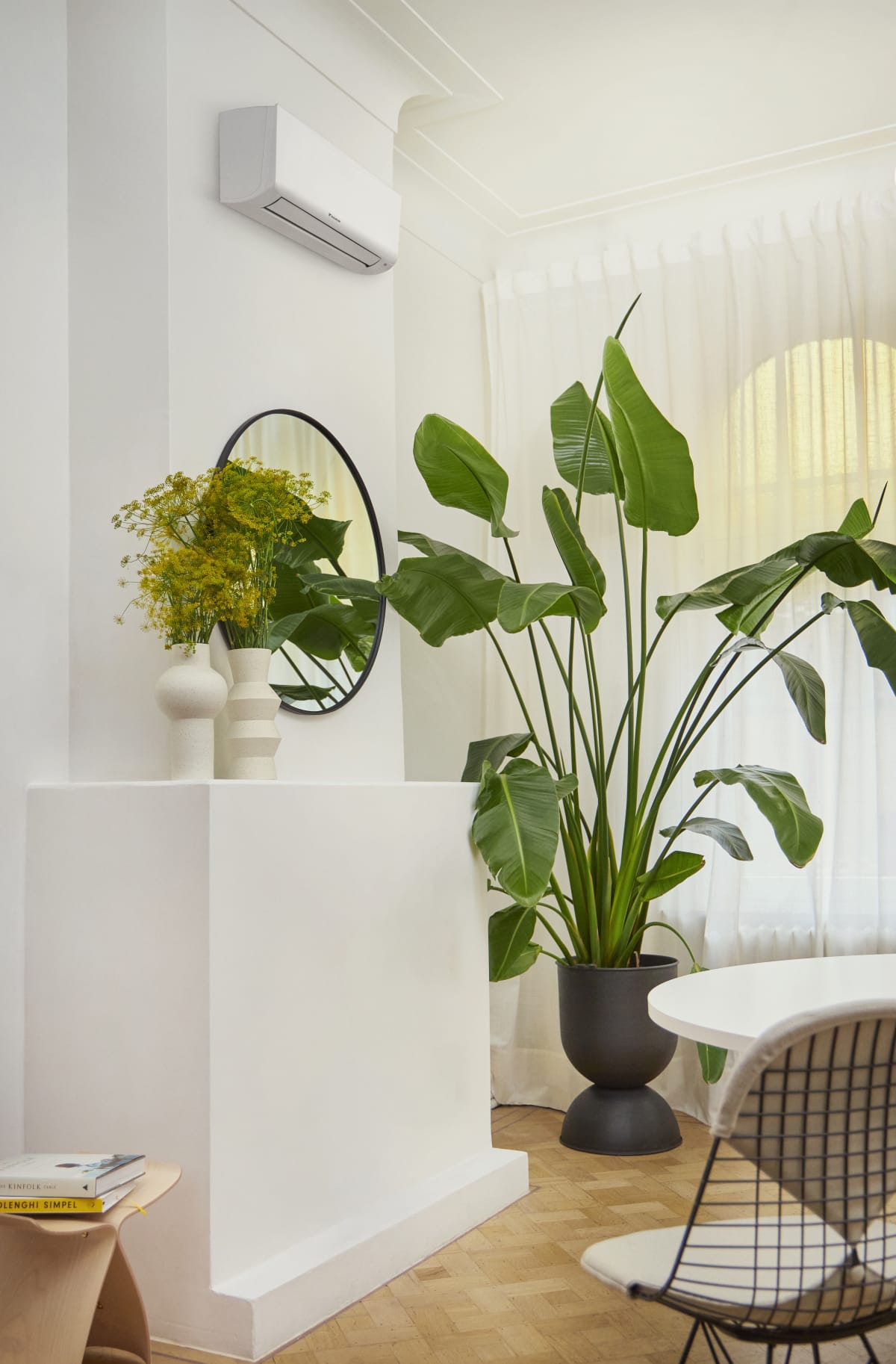 U.I. AIR CONDITIONER Daikin New Evo 12000 Btu