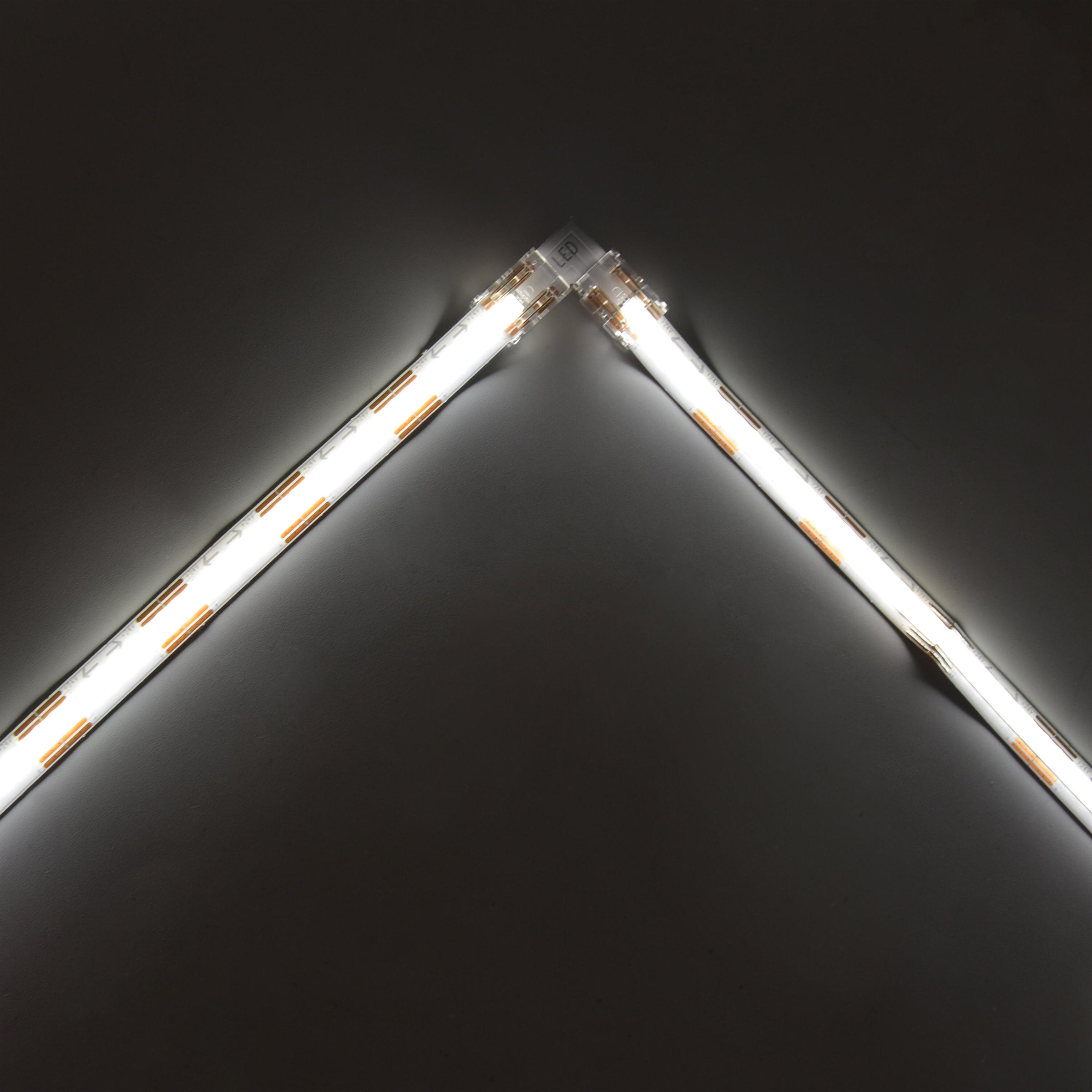 5 CONNETTORI PER STRISCE LED 4 ANGLOLI E 1 FLESSIBILE