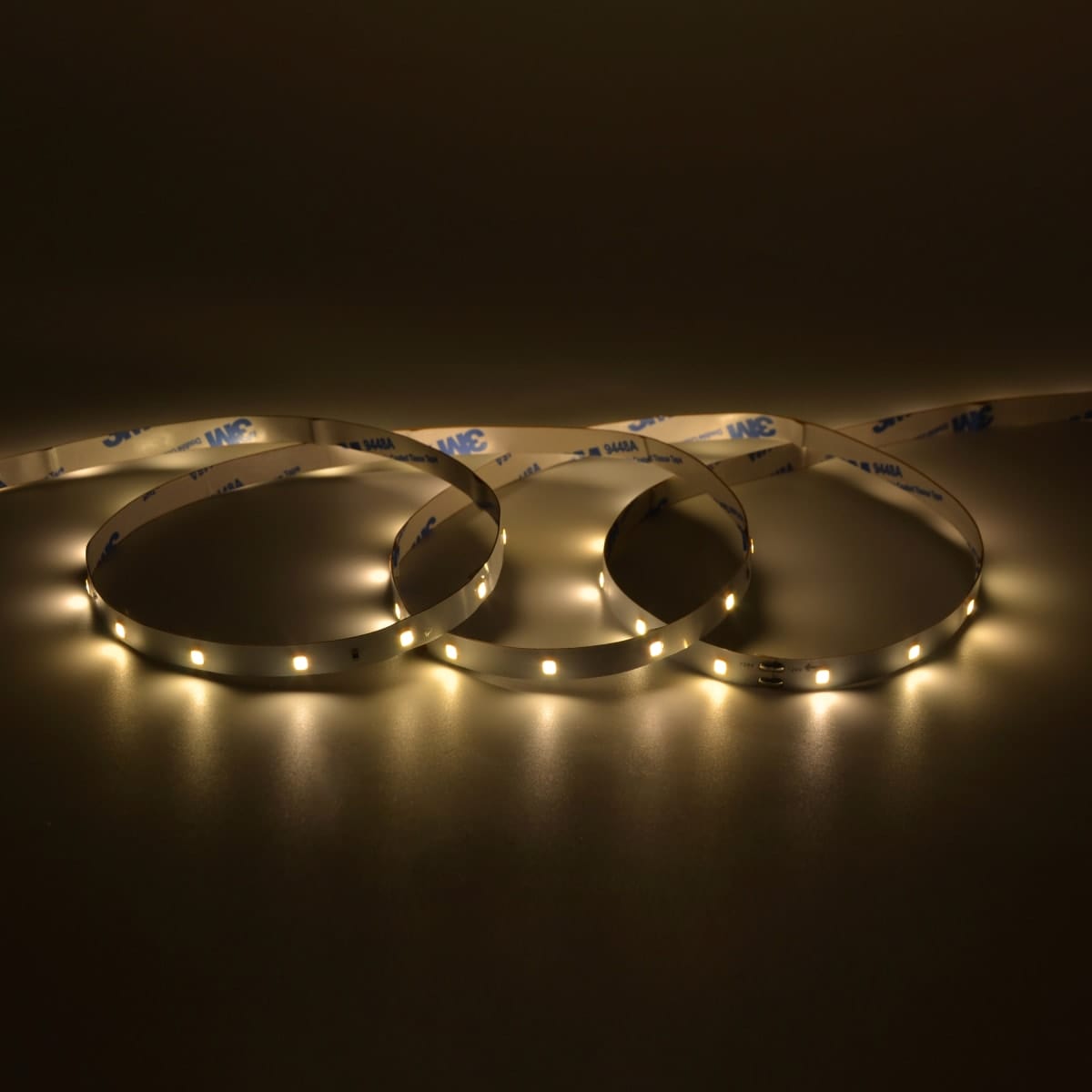 Bricocenter KIT STRISCIA LED SORI 2X2M 17W CON SENSORE LUCE CALDA