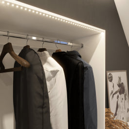 ZURU LED STRIP KIT 1M 2W WITH DAYLIGHT SENSOR