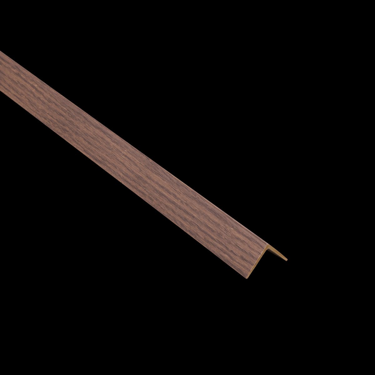 Bricocenter PROFILO ANGOLARE IN PVC 20X20X1MM 2,6M COLOR LEGNO DI NOCE CON ADESIVO