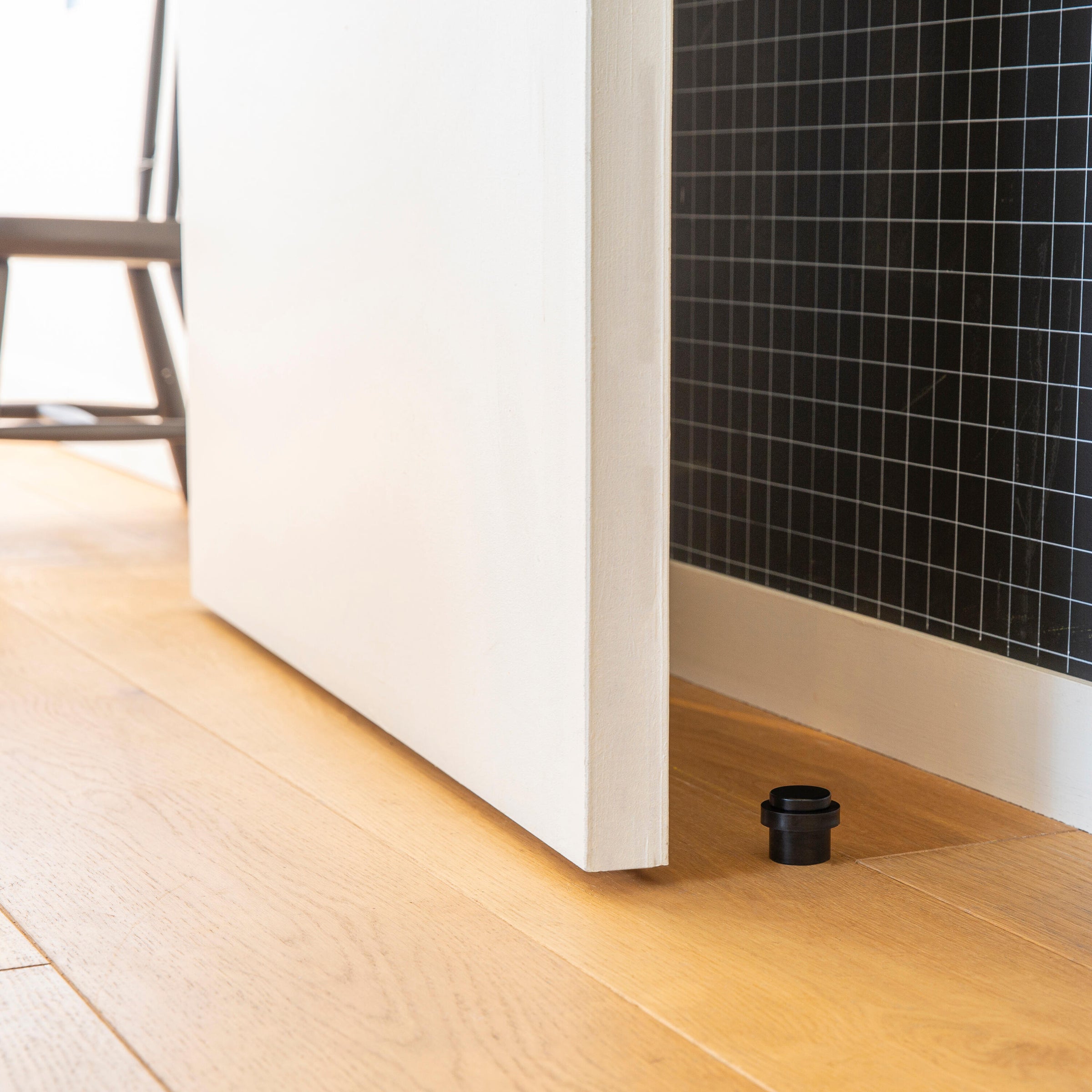 DOORSTOP STAINLESS STEEL WITH DOUBLE MATT BLACK FIXING D 3.6 X H 3.2 CM, 2 PIECES INSPIRE