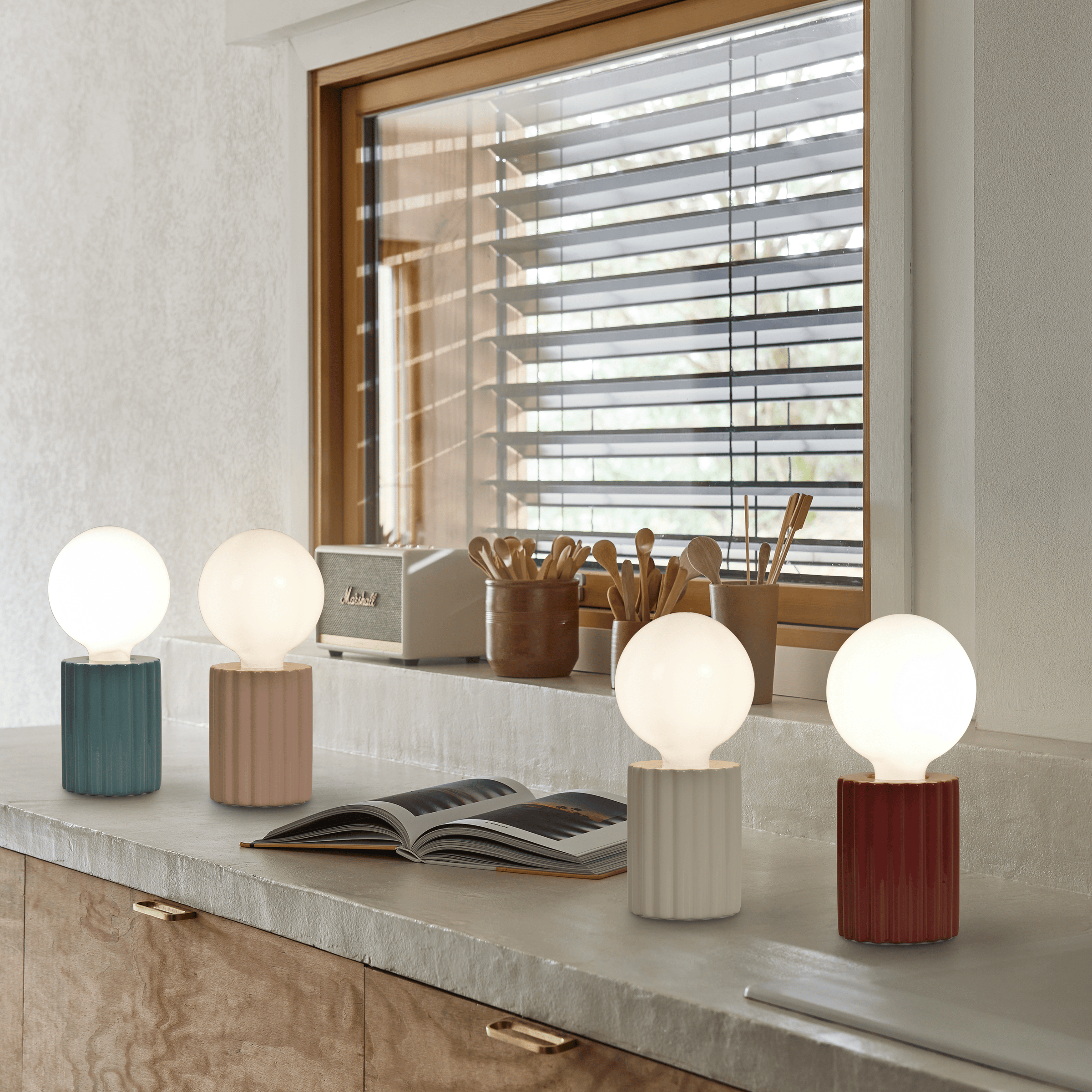 TYAMO TABLE LAMP CERAMIC CREAM H13 CM E27=15W