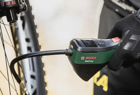 EasyPump mini battery-powered compressor + accessories