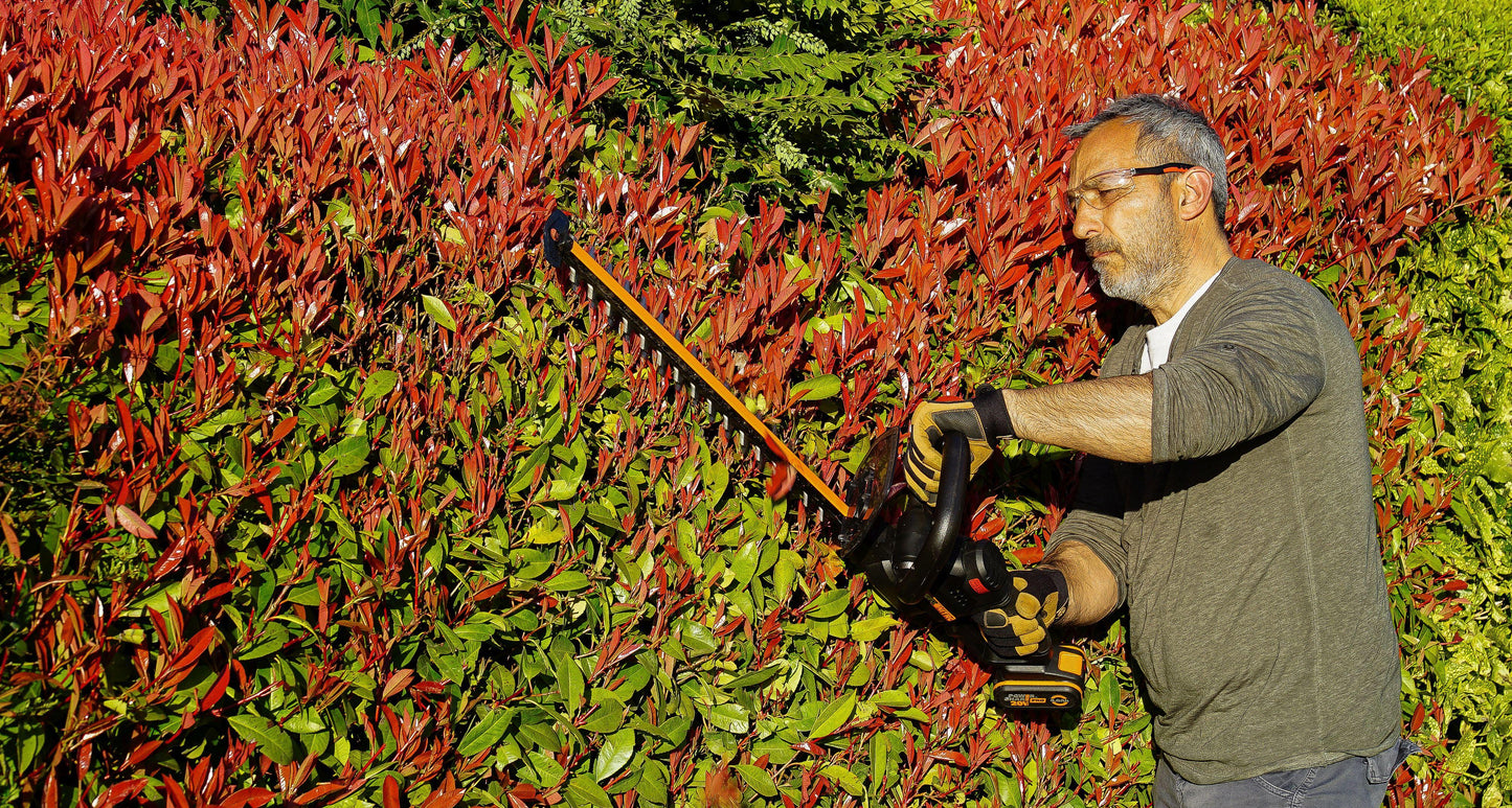HEDGE TRIMMER BLADE 57CM CUT 27MM WORX NITRO WG263E WITH BATTERY AND CHARGE