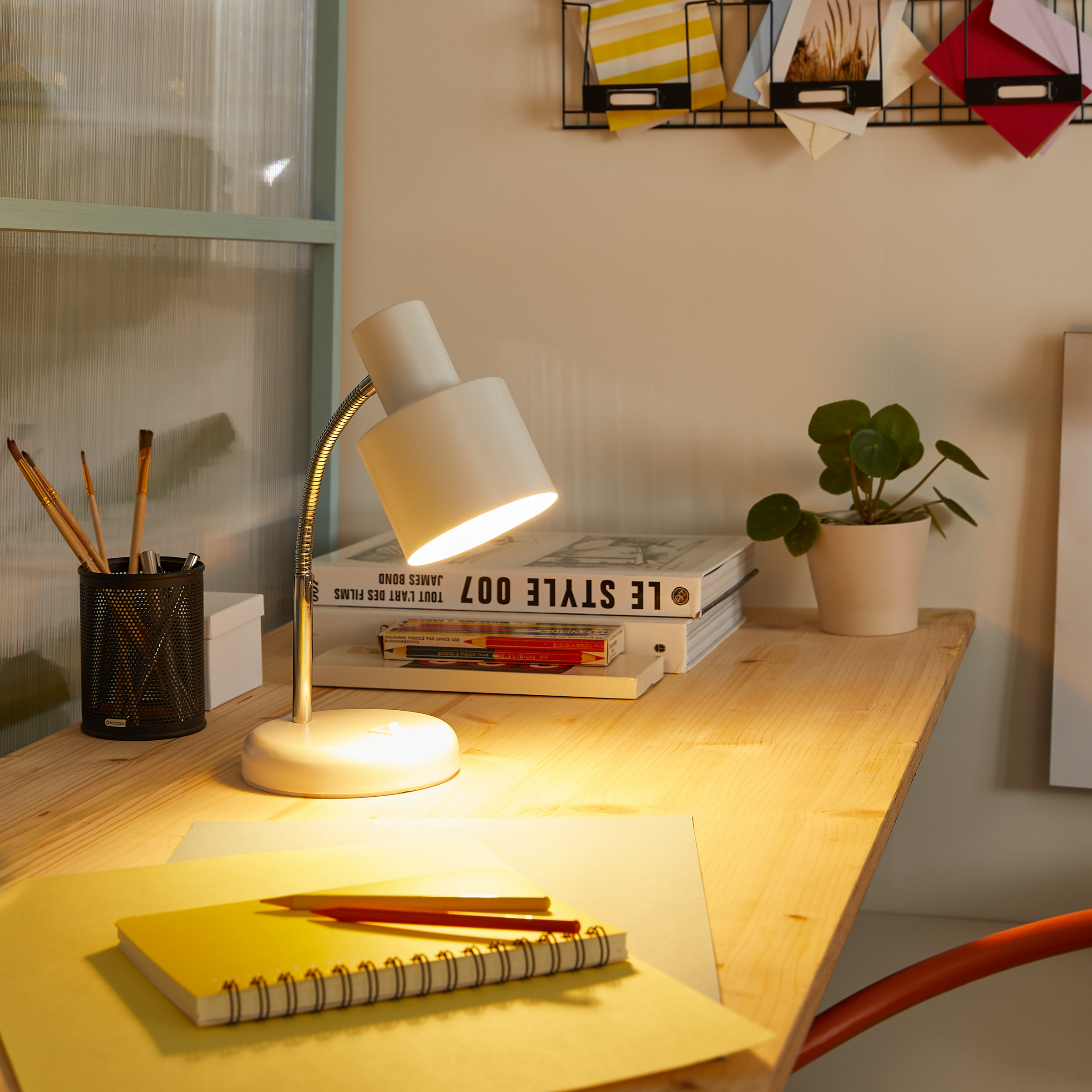 Poucet study lamp, white metal, H34 cm, E27=25W