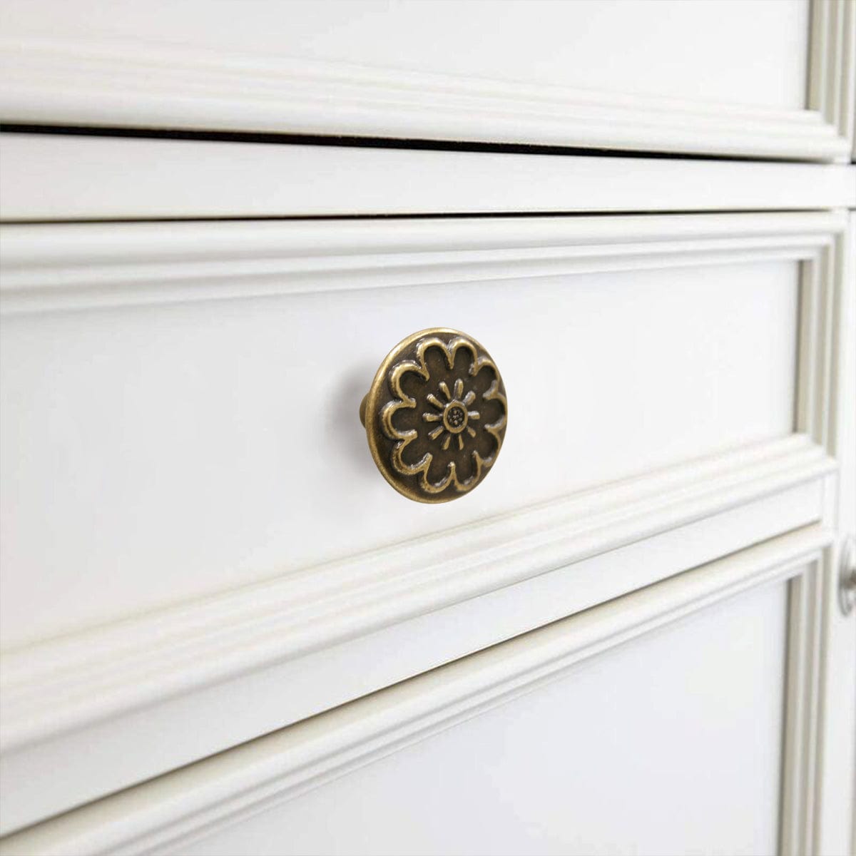 Bricocenter 2 BRONZE ZAMAK KNOBS D 45 MM WITH DECORATION