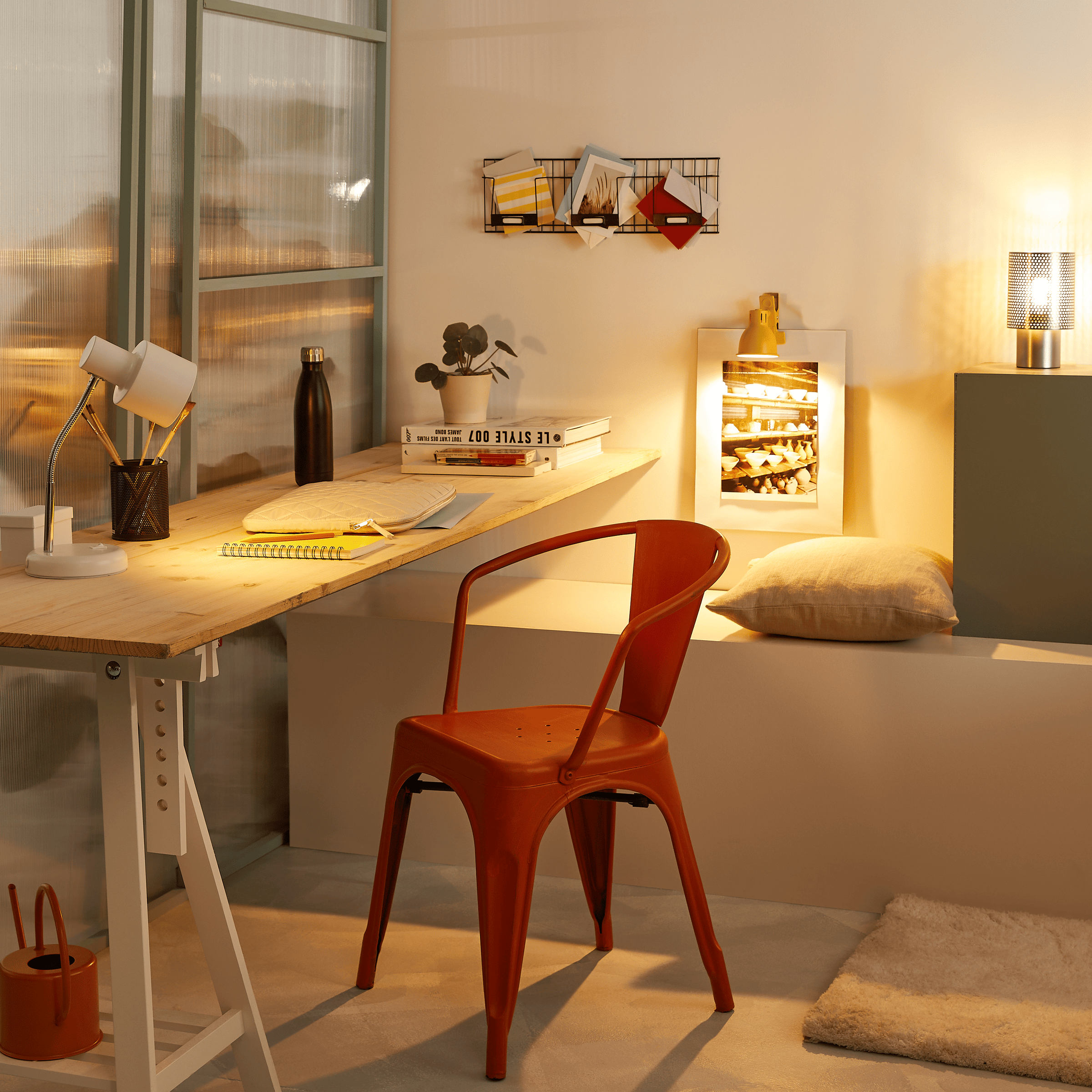 Poucet study lamp, white metal, H34 cm, E27=25W