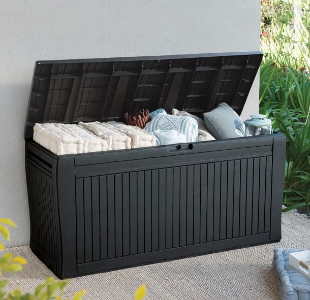 Bricocenter BAULE IN RESINA COMFY- EFFETTO LEGNO GRAFHITE X ESTERNO LT.270 CM116,7X44,7X57H C/RUOTE