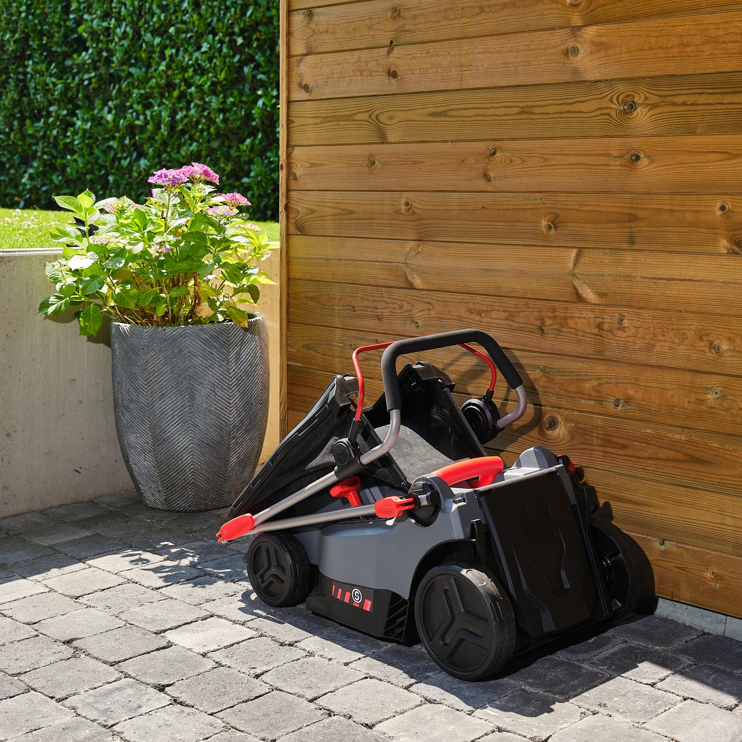 STERWINS CORDLESS LAWN MOWER 18V L 37.5 CM 2 BATTERIES INCLUDED