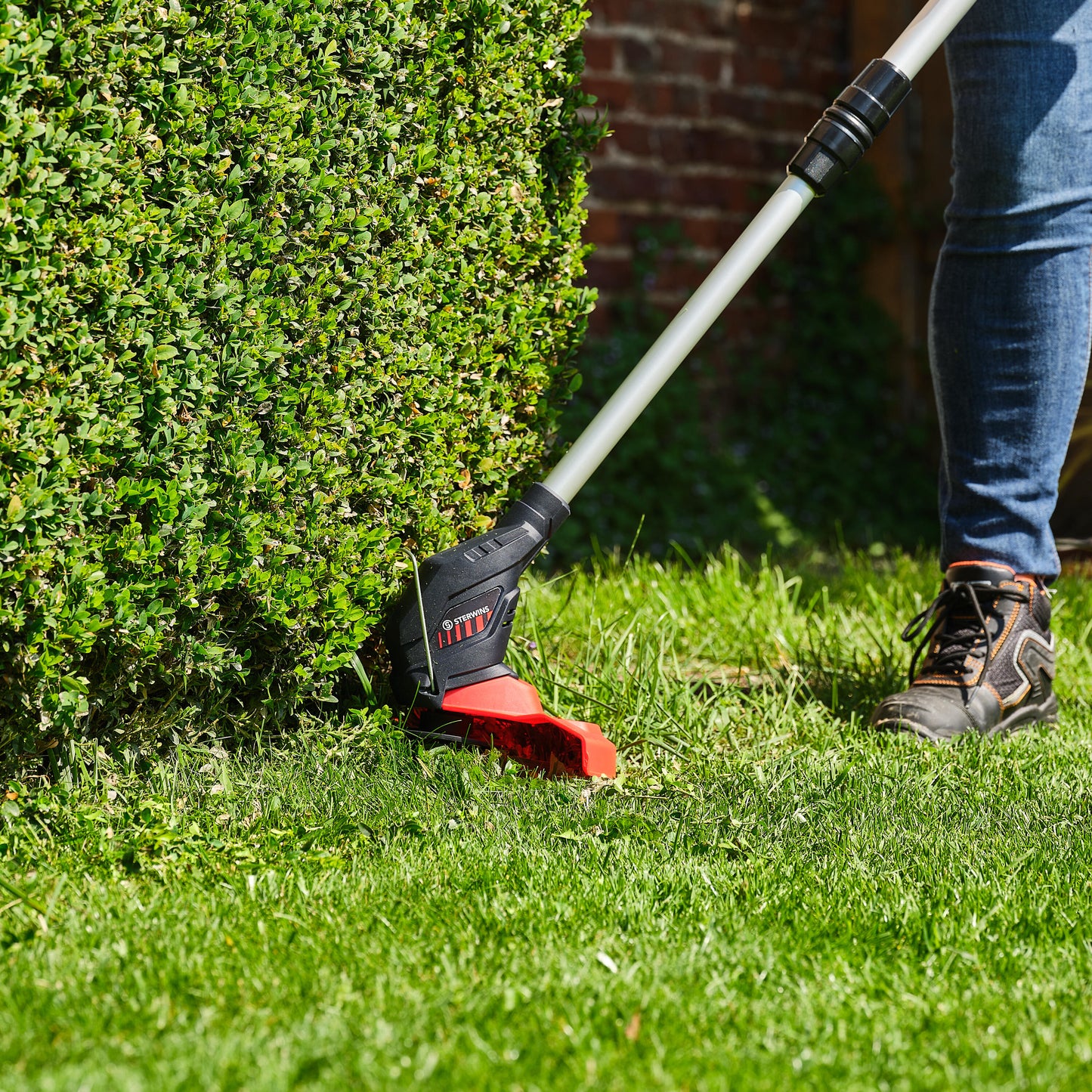 STERWINS 18V CORDLESS TRIMMER 1 BATTERY INCLUDED