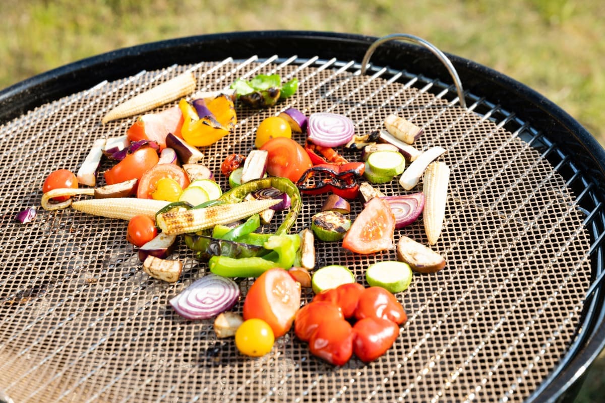 NATERIAL ROUND BARBECUE NET