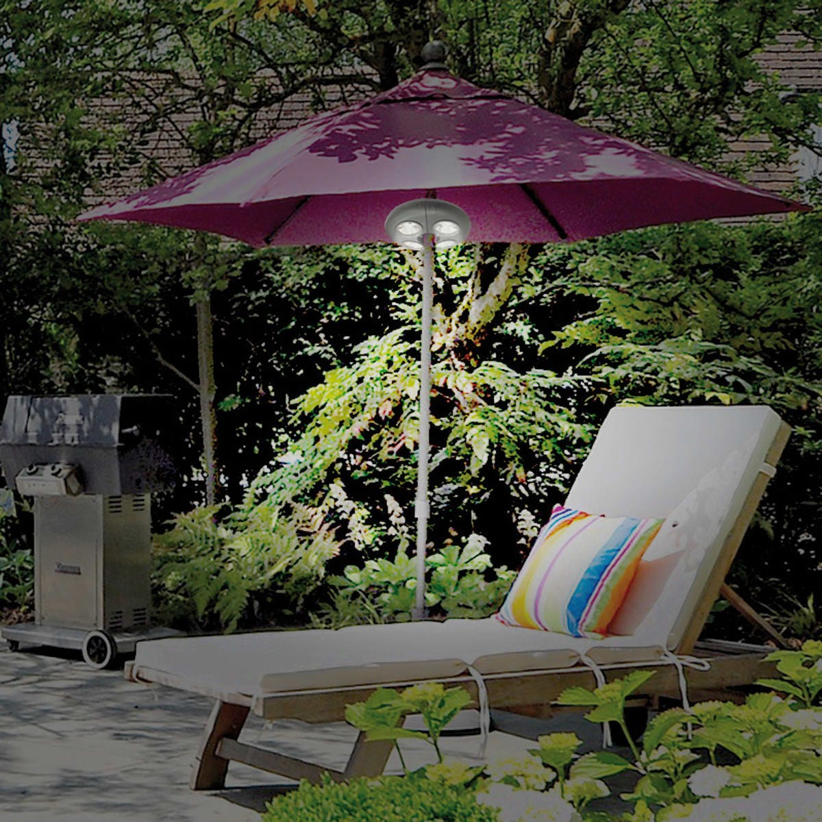Bricocenter UFO LED PARASOL LIGHT 2,2W COLD LIGHT BATTERY OPERATED WITH REMOTE CONTROL