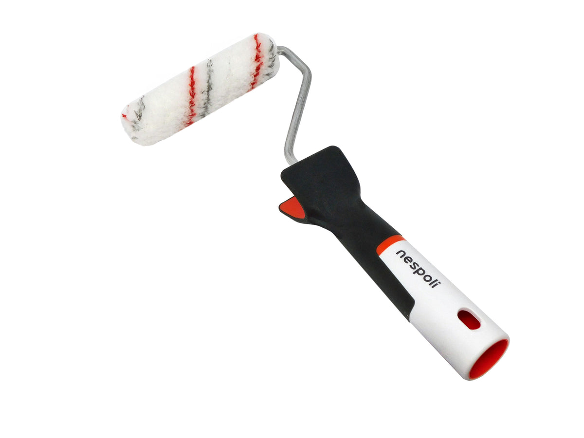 Teflon-coated paint roller for smooth walls, with soft-touch handle, diameter 30 mm, length 11 cm