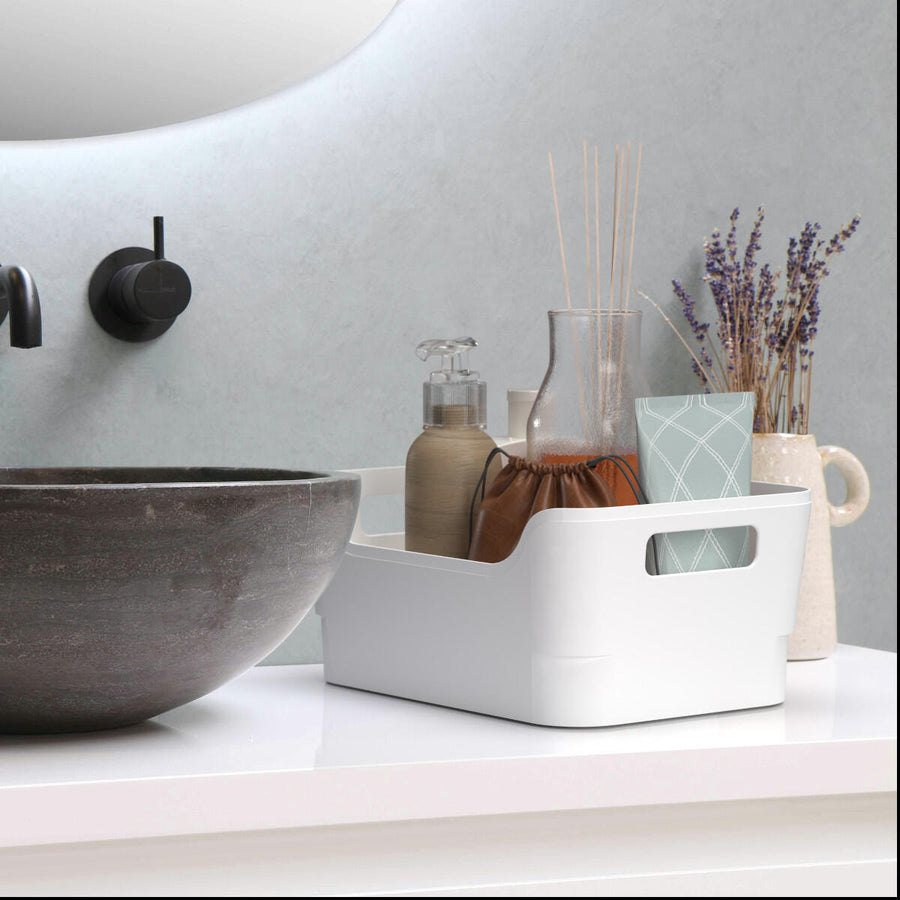 Medium-sized R-shape container, 4 litres, white, 17 x 10 x 23 cm (L x W x H), made from recycled PP