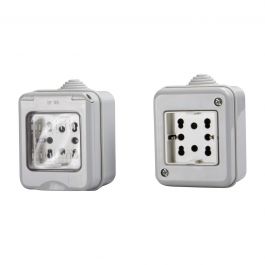 IP40 ENCLOSURE 2 PLACES COMPLETE WITH SIDE SOCKET