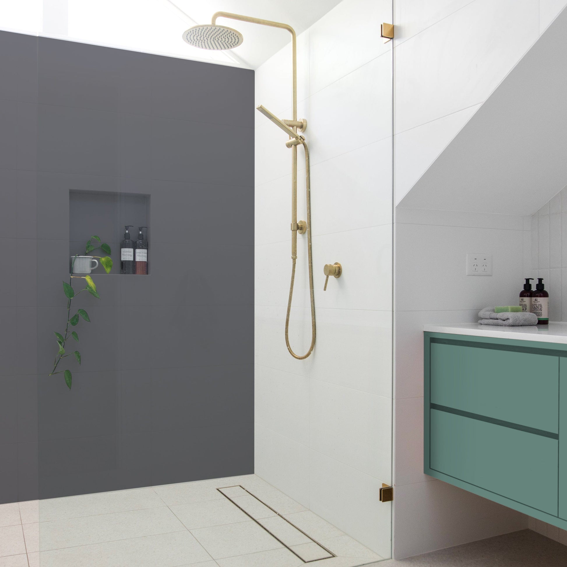 Bricocenter TWO-COMPONENT WATER-BASED SMOKE GRAY SATIN TILE RESINENCE 2 LT