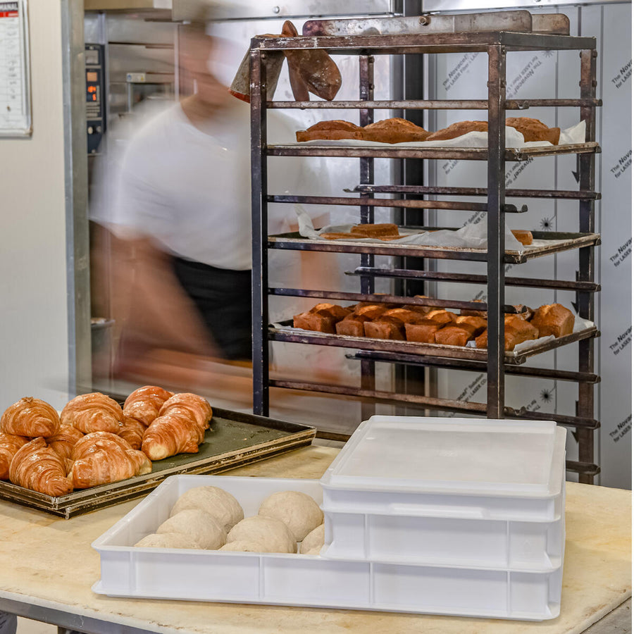 Sealed food-grade HDPE container, 60x40x7 cm – 12 litres, neutral colour