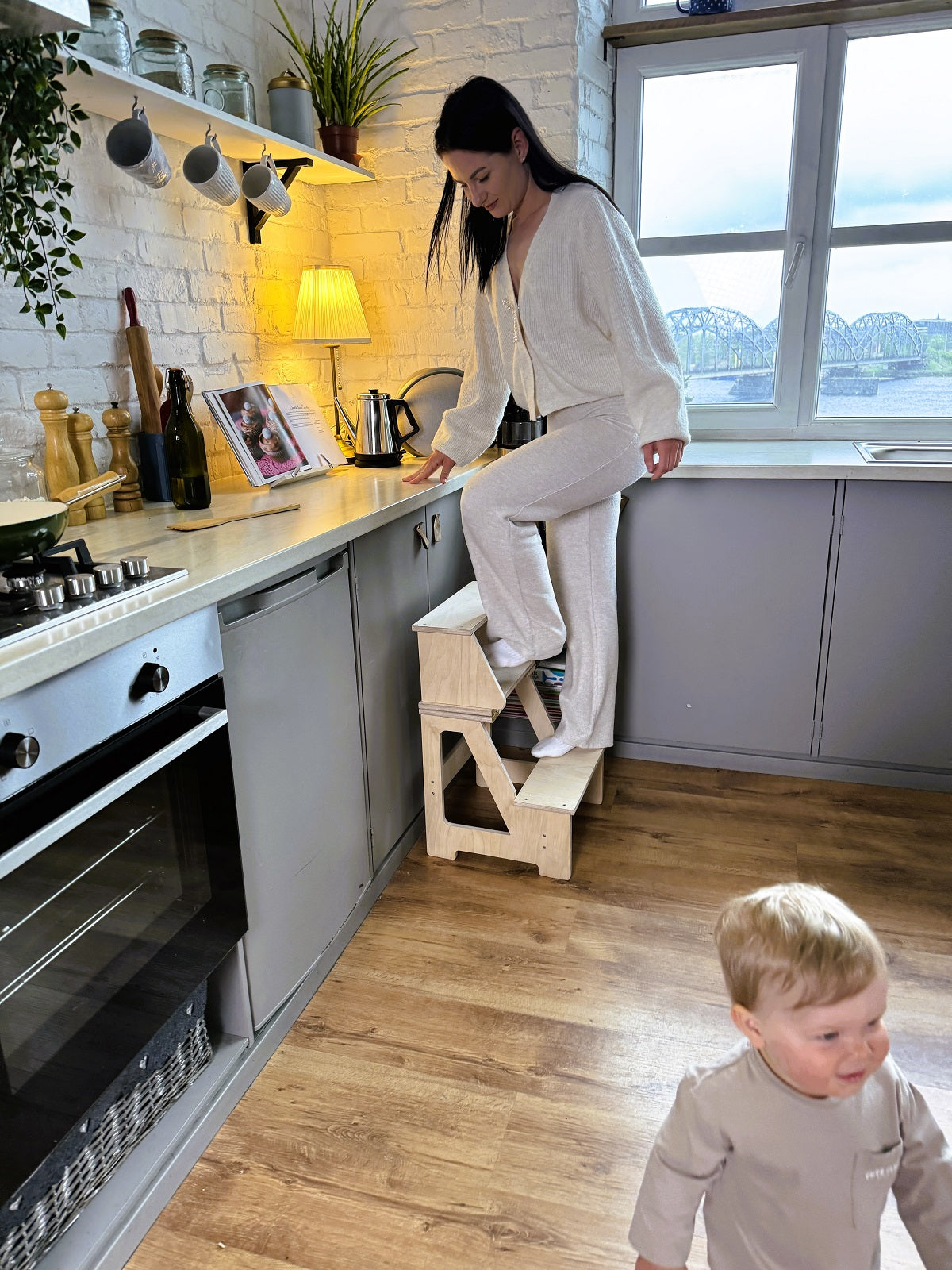 Folding seat and climbing helper