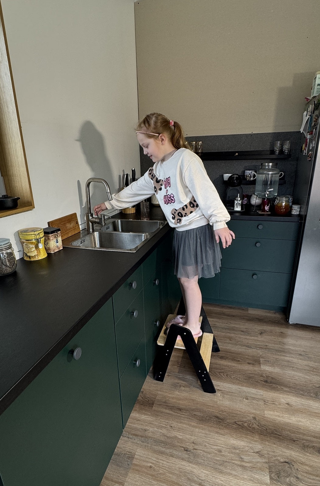 Little space saving step stool