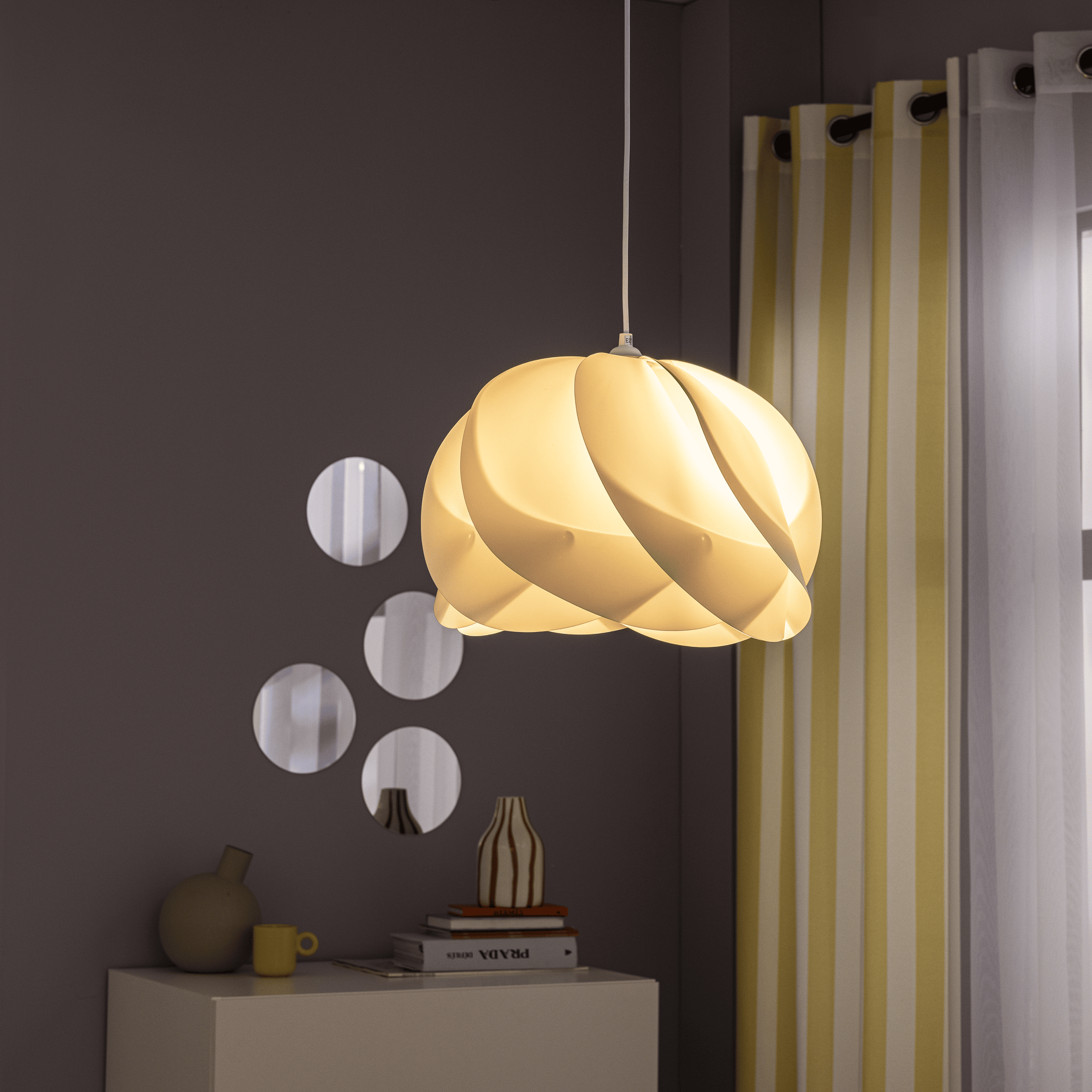 White plastic Fidji pendant light, d40 cm, E27 = 60W