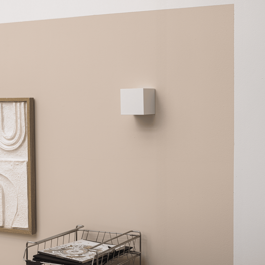 Applique kubbo metallo bianco 10x10x10cm led 9w luce calda