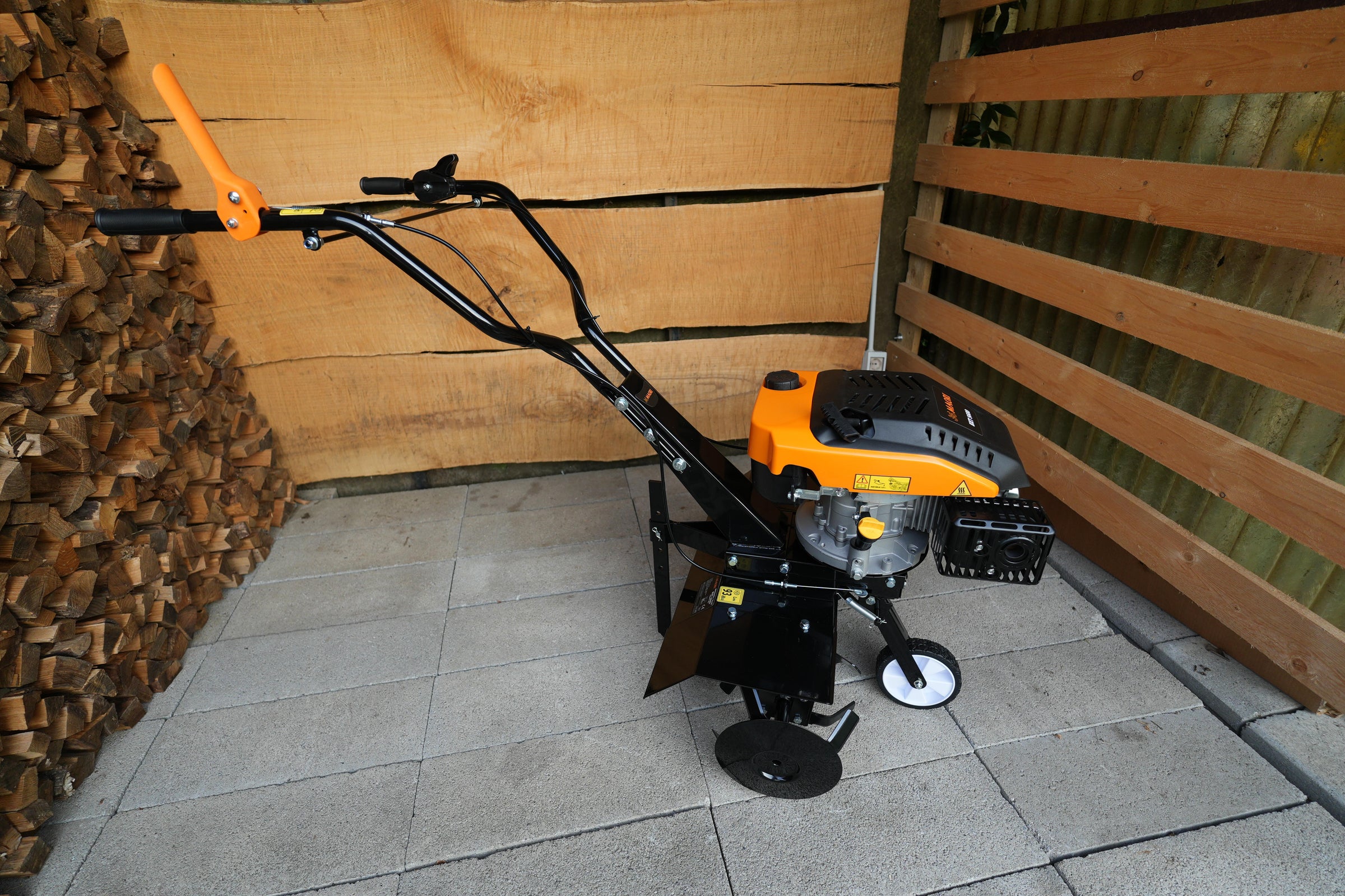 4-stroke tiller 173 cc 6 blades working width 600 mm
