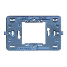 HOLDER FOR MATIX/MAGIC PLATE WHITE
