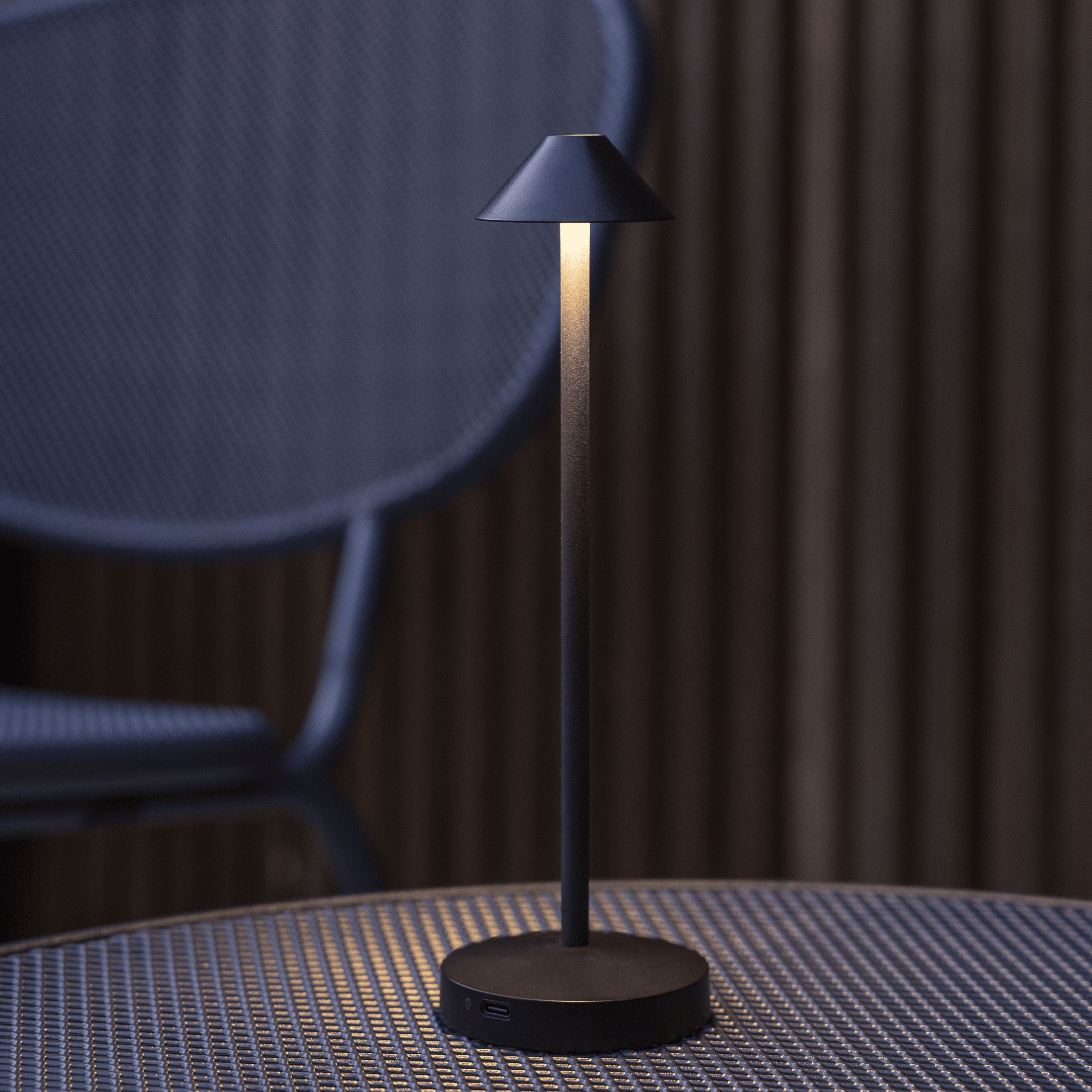2 Pethip LED table lamps, IP54