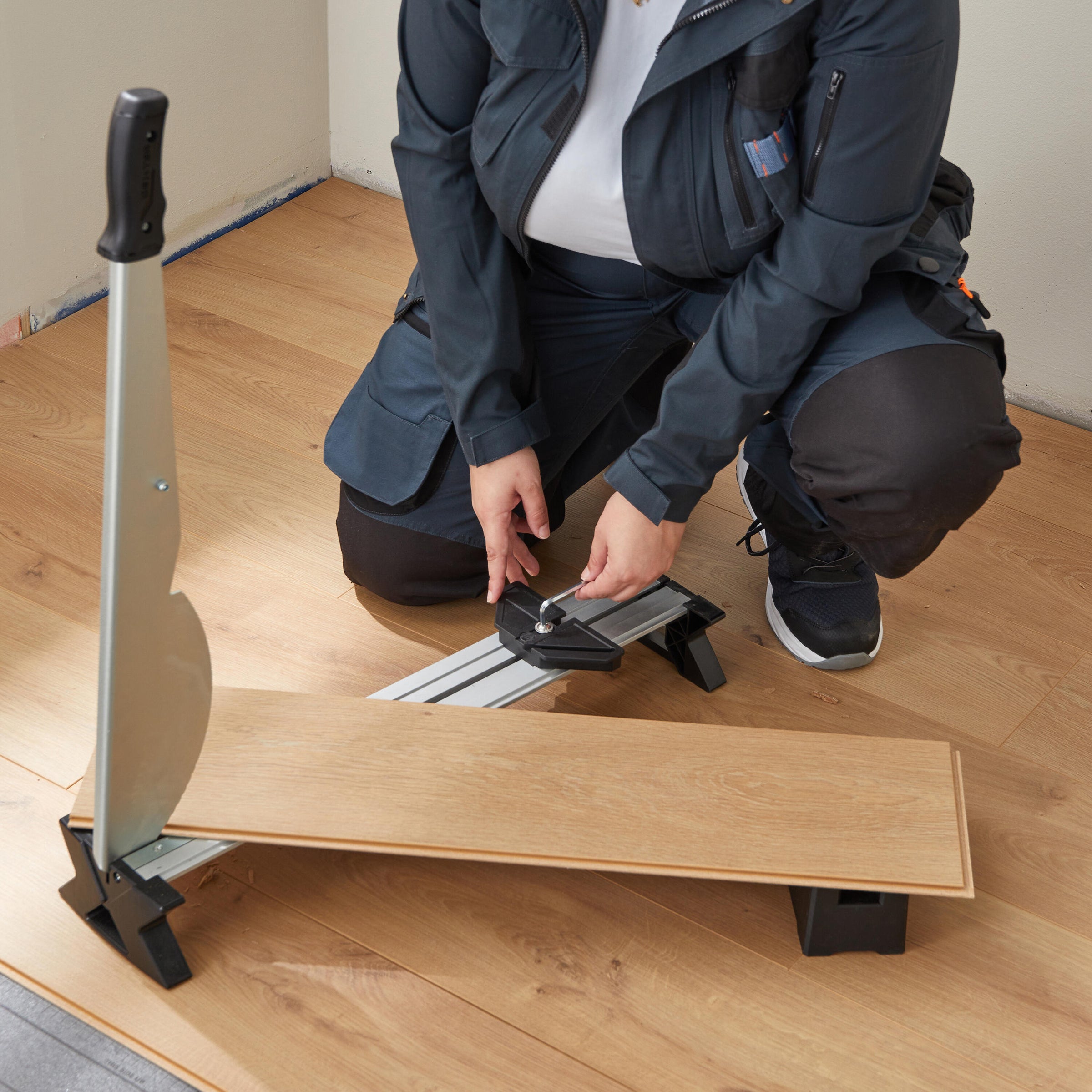 Dexter cutter for laminate up to 8 mm thick