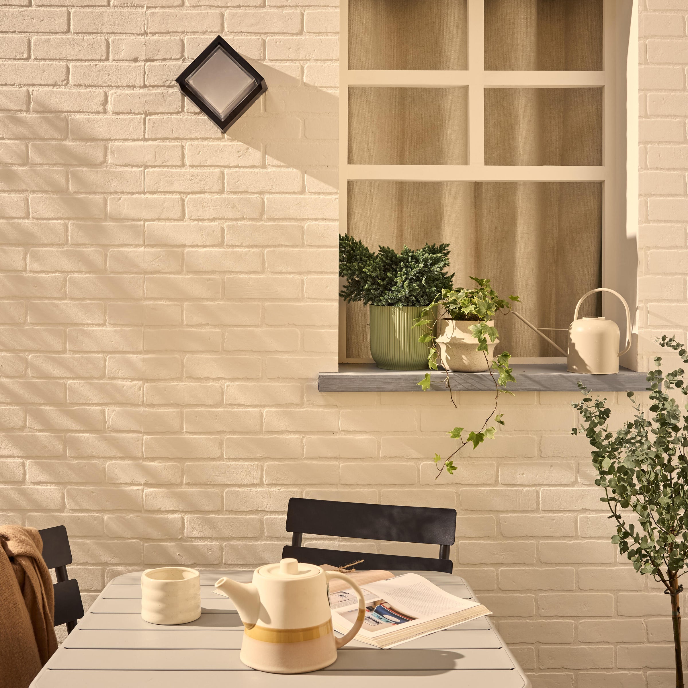 Square outdoor LED wall light, 1000 lm, natural light, IP65