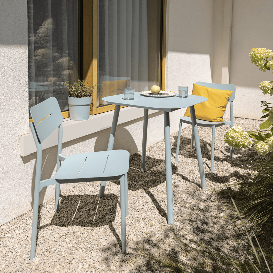Anafi stackable chair, 54 x 47.5 x 81 cm, in sage-coloured aluminium, Naterial