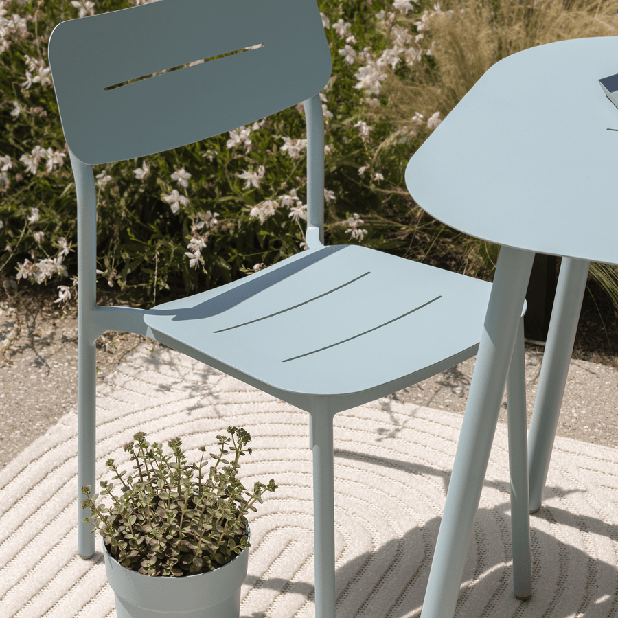 Anafi stackable chair, 54 x 47.5 x 81 cm, in sage-coloured aluminium, Naterial