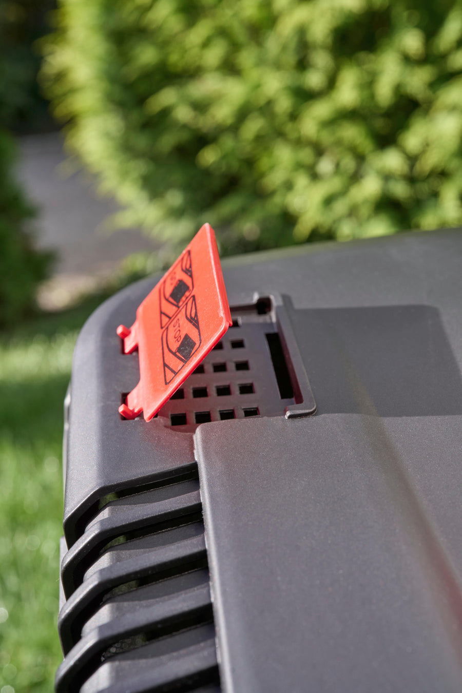 Al-Ko Easy 5.16 SP-H self-propelled petrol lawnmower with Honda engine and 51 cm cutting width
