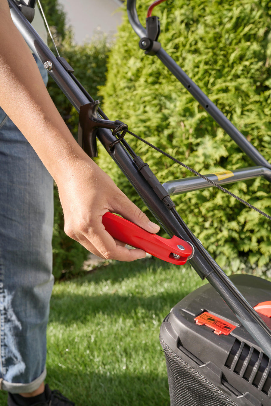 Al-Ko Easy 5.16 SP-H self-propelled petrol lawnmower with Honda engine and 51 cm cutting width