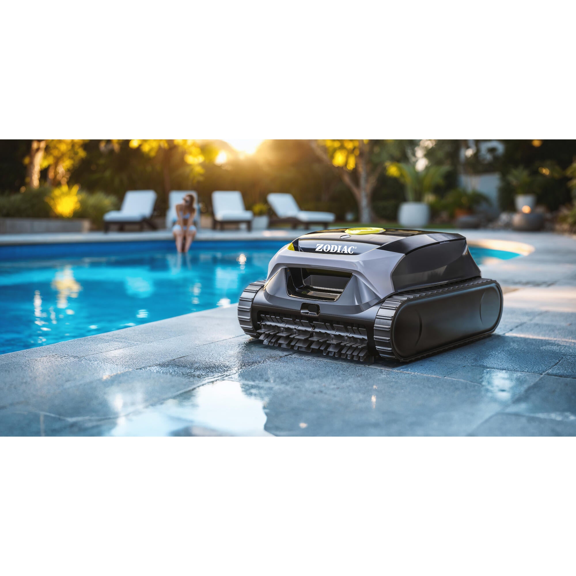 Zodiac freedom lite battery-powered swimming pool robot for pools up to 15x5m