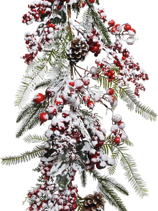 SNOWY GARLAND WITH RED BERRIES L180CM