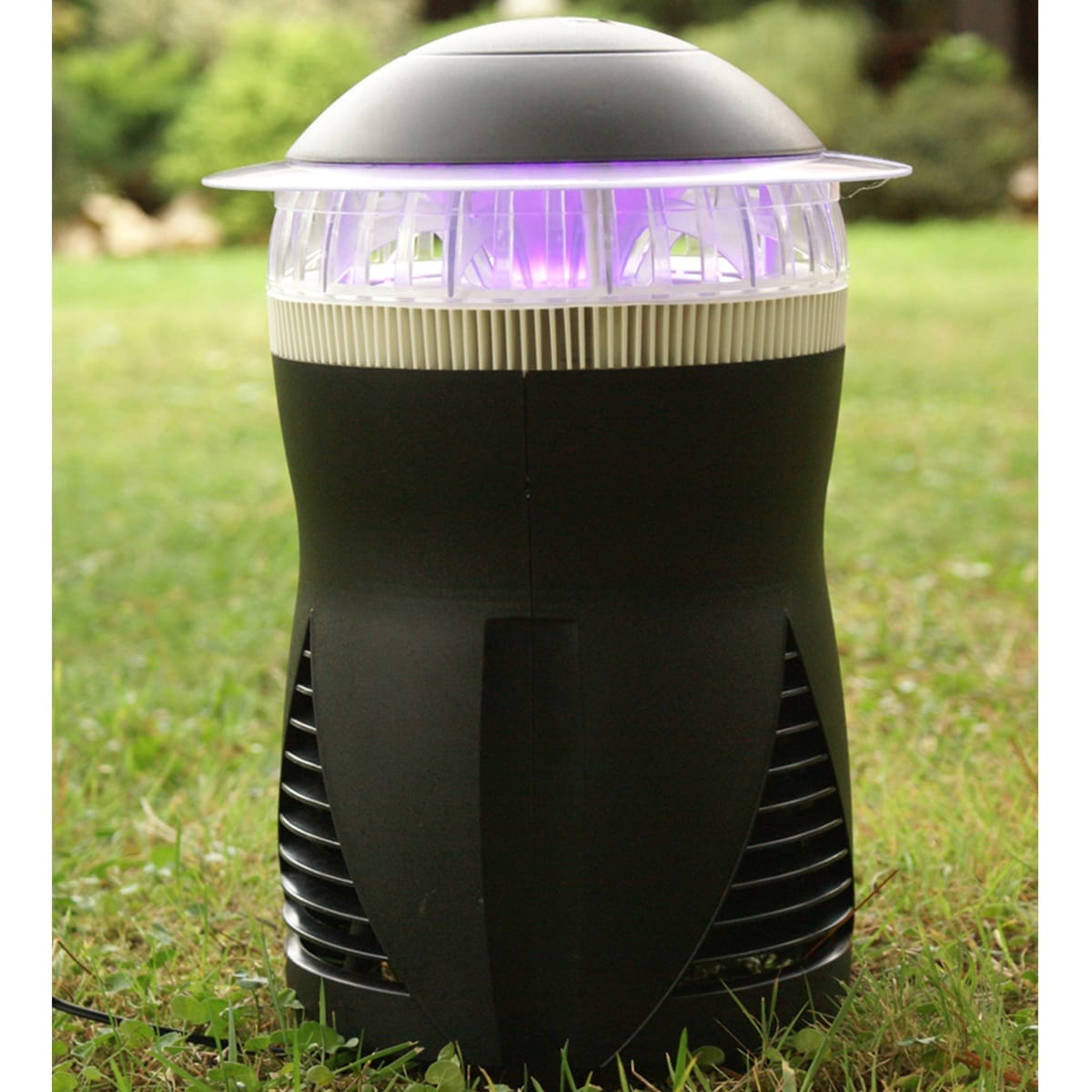 Bricocenter ELECTR.X THE CAPTURE OF INSECTS