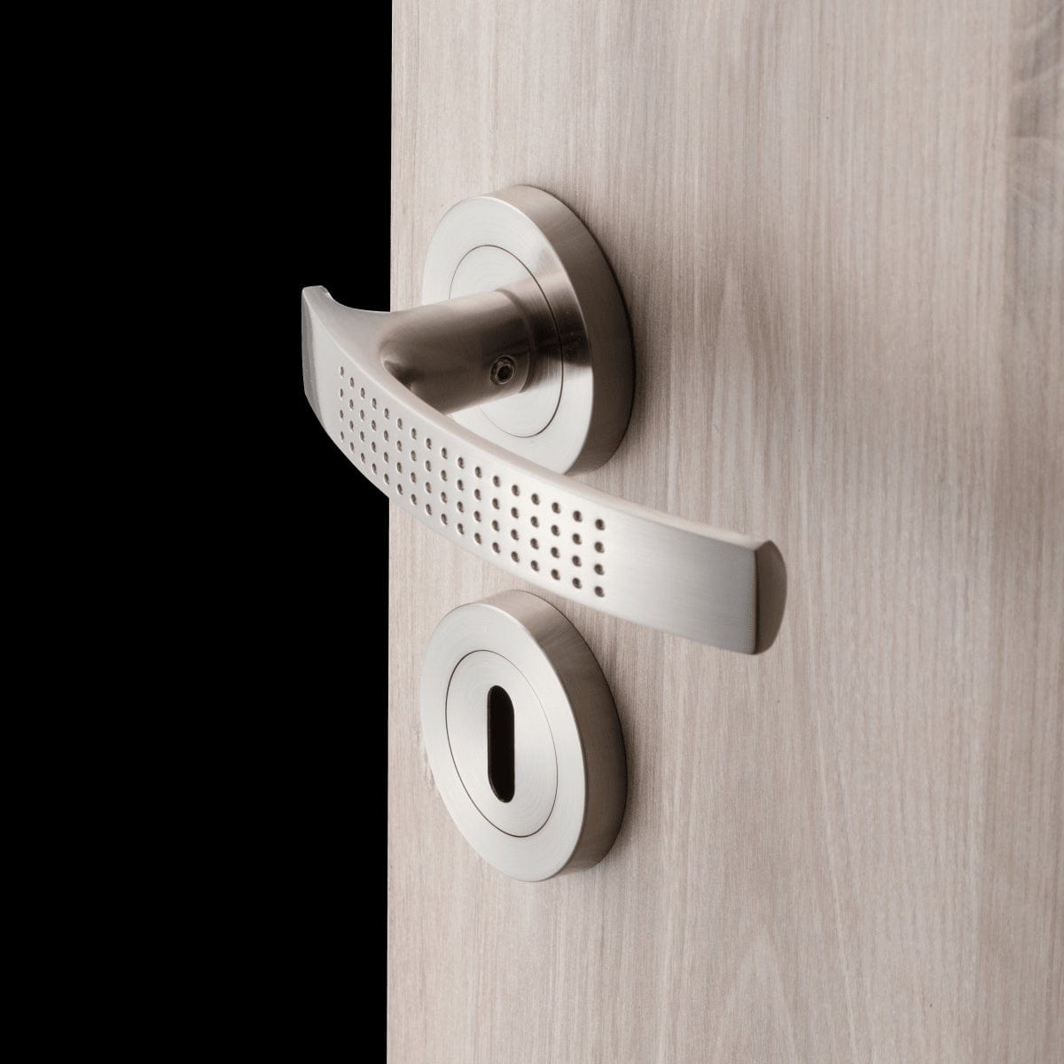 Bricocenter LOUNA DOOR HANDLE WITH SATIN NICKEL FINISH ALUMINIUM ESCUTCHEON AND SPOUT